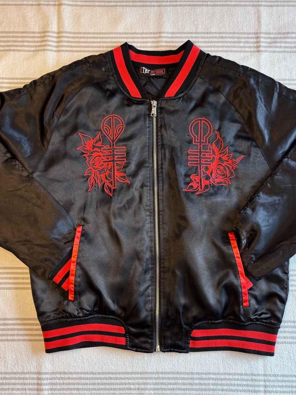 Twenty One Pilots The Roses 2016 Tour Satin Jacket in EUC Size Adult Large